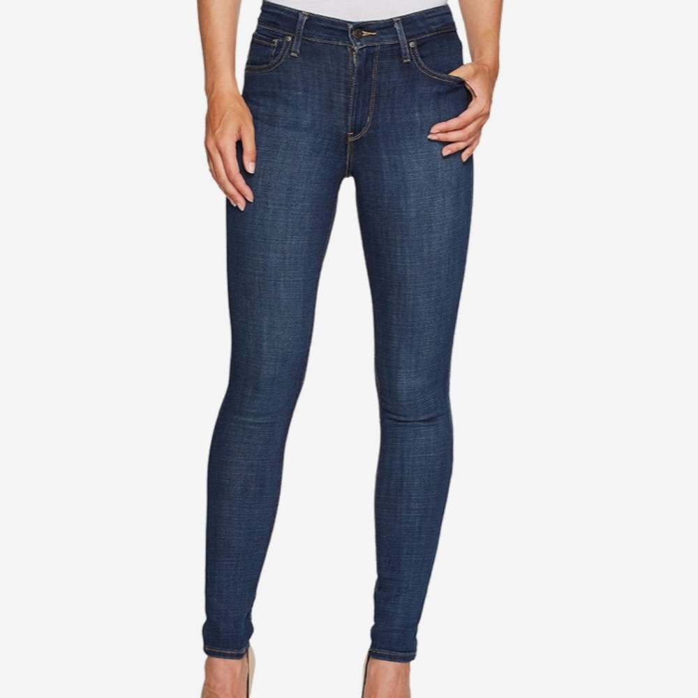 EUC Levi stretch skin jeans, 29x 31. Levi’s 721 high rise